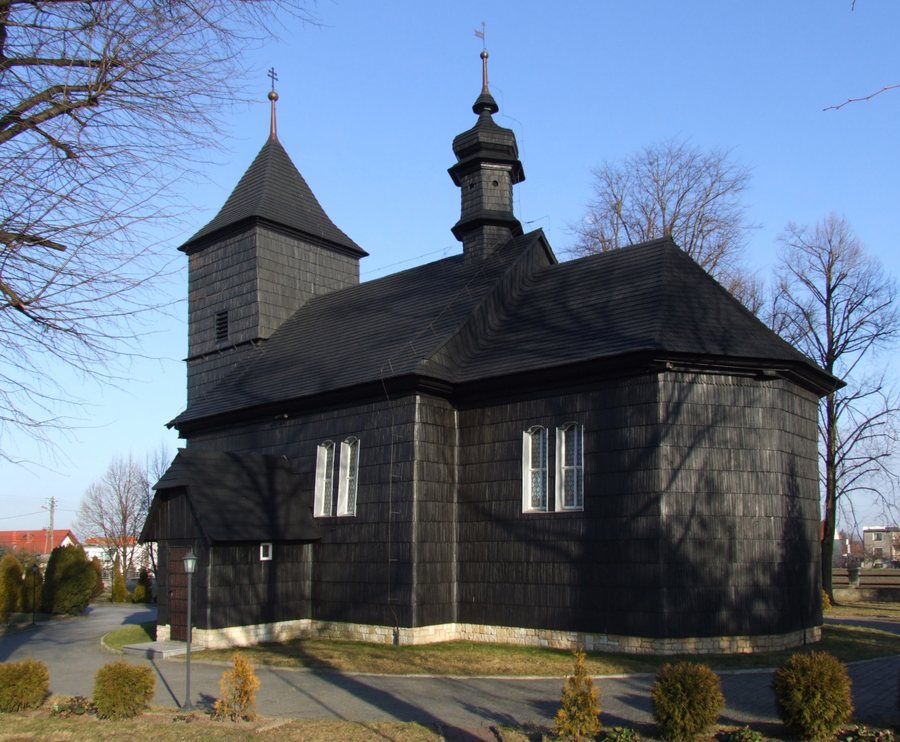 File:Schrotholzkirche in Ochotz.jpg