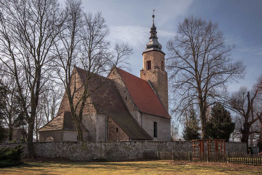 File:SM Jugowa Kościół św Antoniego 2017 (0) ID 597392.jpg