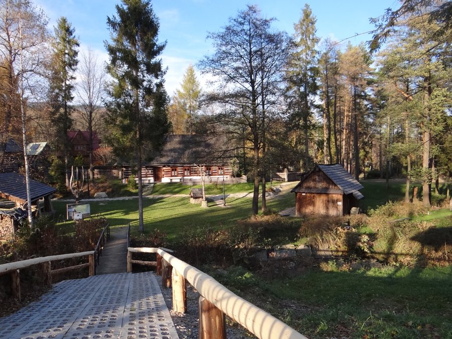 File:Skansen w Sidzinie BP3.jpg