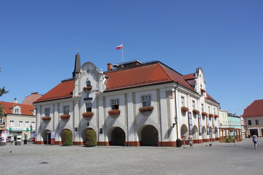 File:Jarocin ratusz 2.jpg