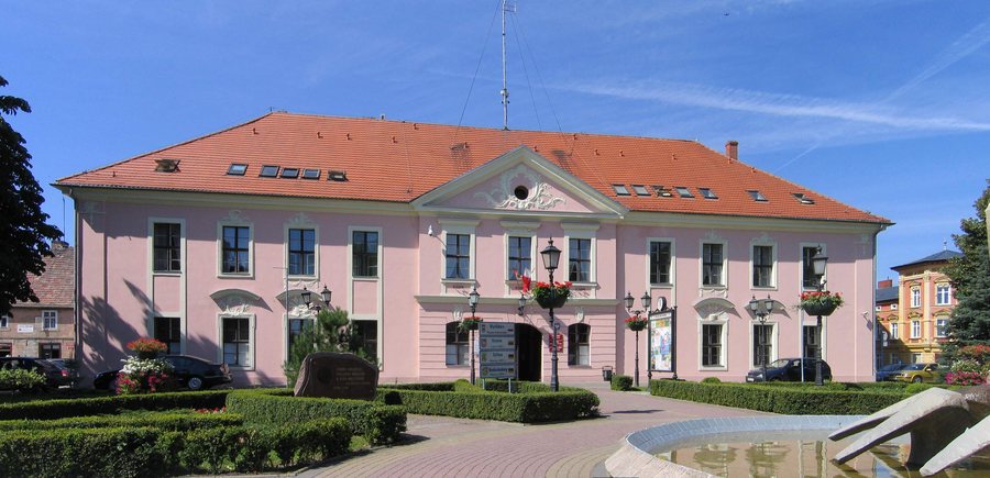File:Mysliborz ratusz kolb0083.JPG