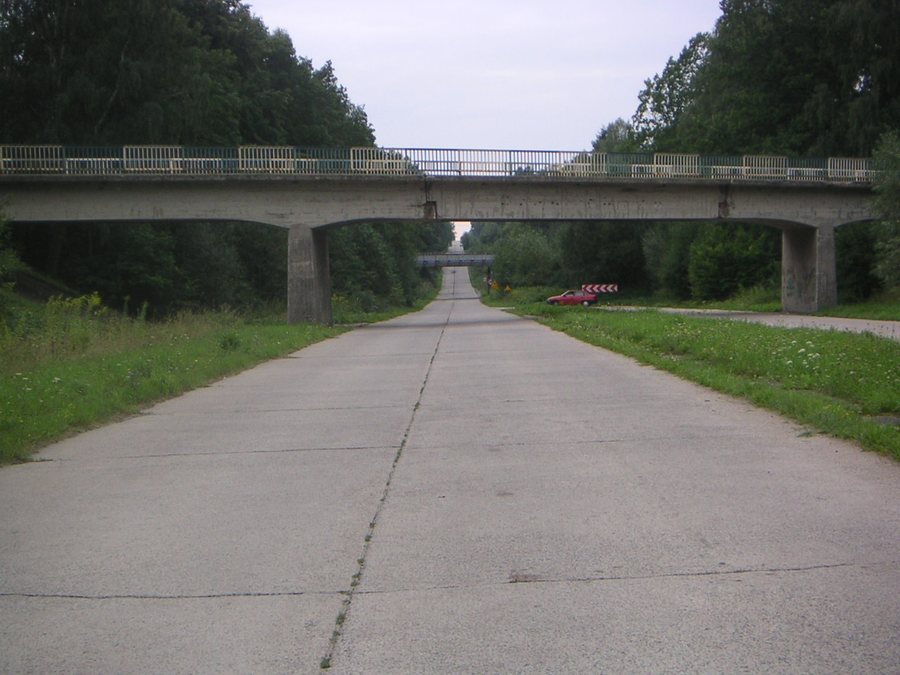 File:Berlinka (Highway) 2006.jpg