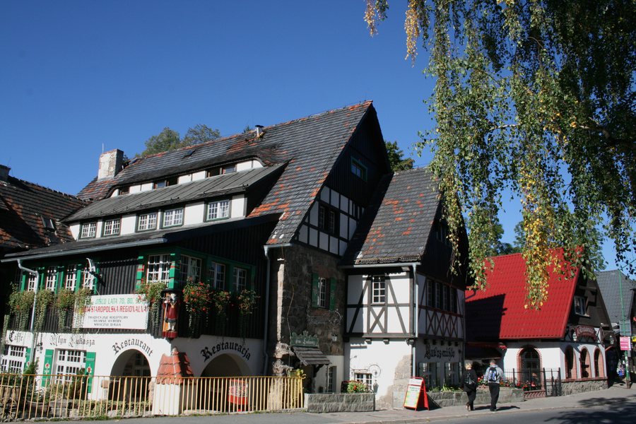 File:Szklarska Poręba, Most Św. Łukasza.JPG