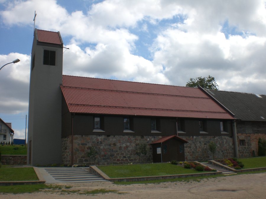File:Sychowo - kościół św. Józefa Oblubieńca NMP (1).jpg