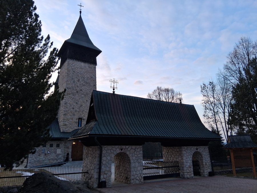 File:KościółwGronkowie10.jpg