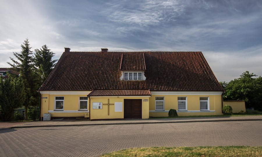 File:SM Ryn Partyzantów1 (0) ID 645601.jpg