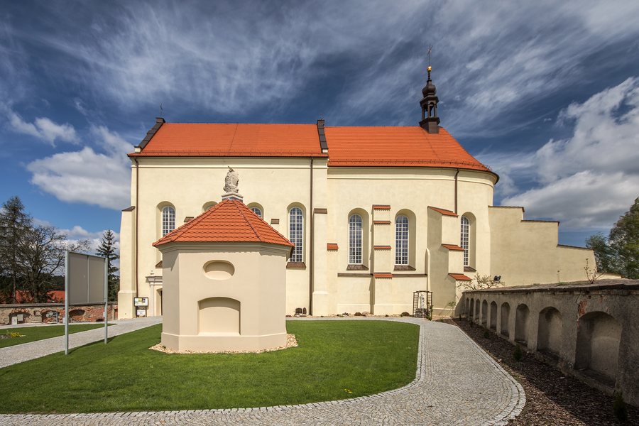 Ostrzeszów Bernardine monastery complex - Church of St Michael the Archangel