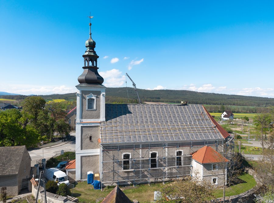 File:2025 Kościół św. Mikołaja w Brzeźnicy (3).jpg