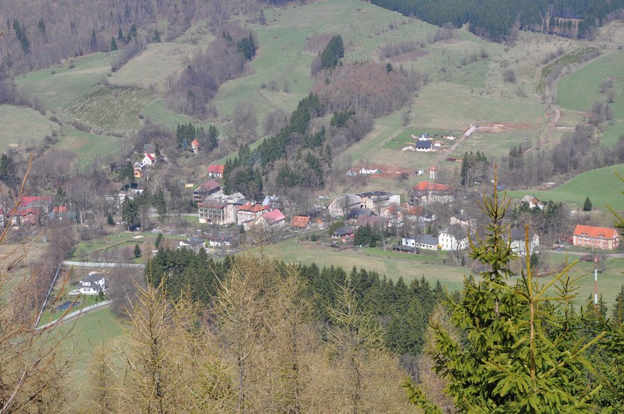 File:Sokolowsko from Wlostowa 2011-04.jpg