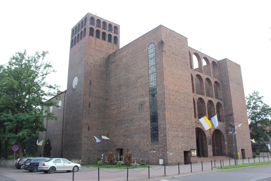 File:Zabrze kosciol sw Jozefa 3.jpg