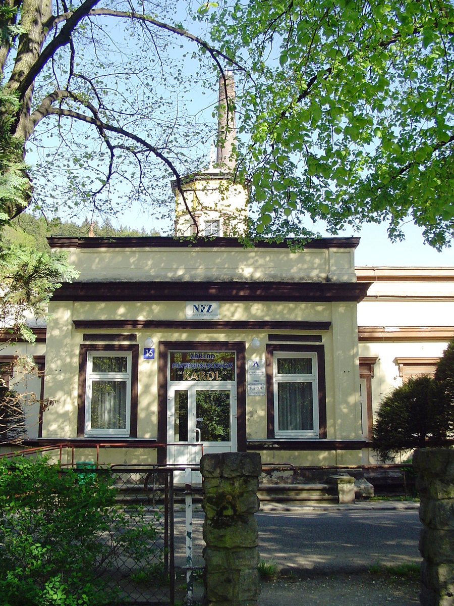 File:Długopole Zdrój (Bad Langenau) (2009).JPG