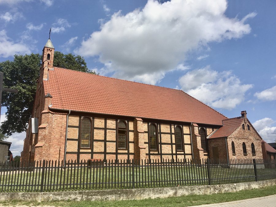 Borzytuchom, Kościół Najświętszego Serca Jezusa