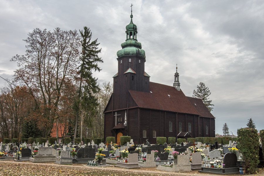 File:SM Odolanów Kościół św Barbary 2016 (18) ID 653761.jpg
