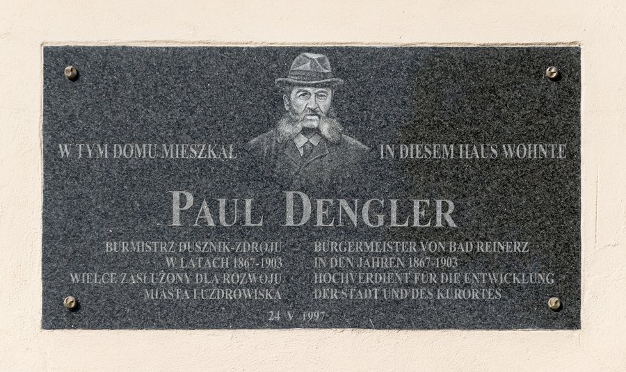 File:2018 Duszniki-Zdrój, Rynek 9 4.jpg