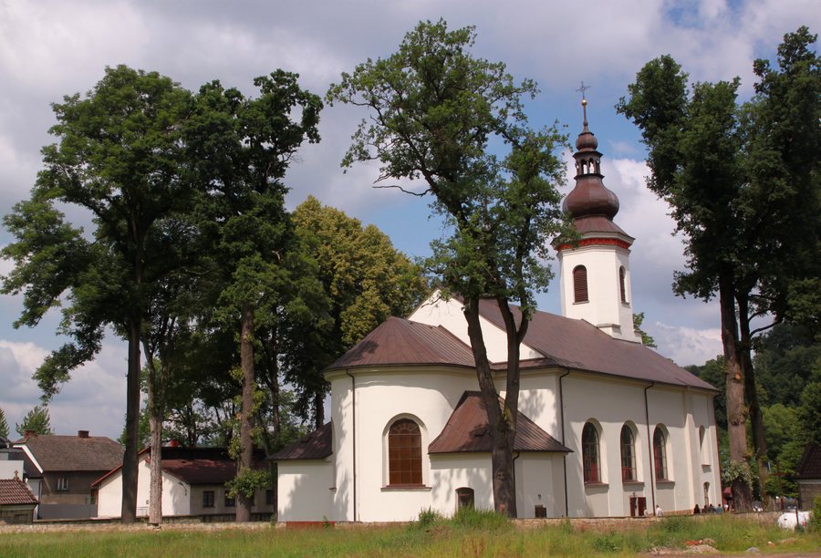 File:Kościół w Ślemieniu.jpg