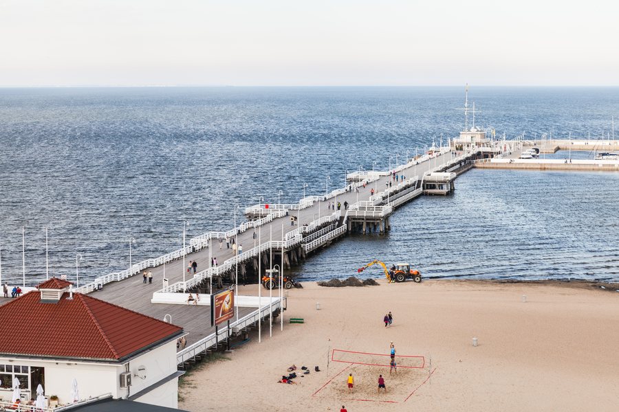 File:Muelle de Sopot, Polonia, 2013-05-22, DD 21.jpg