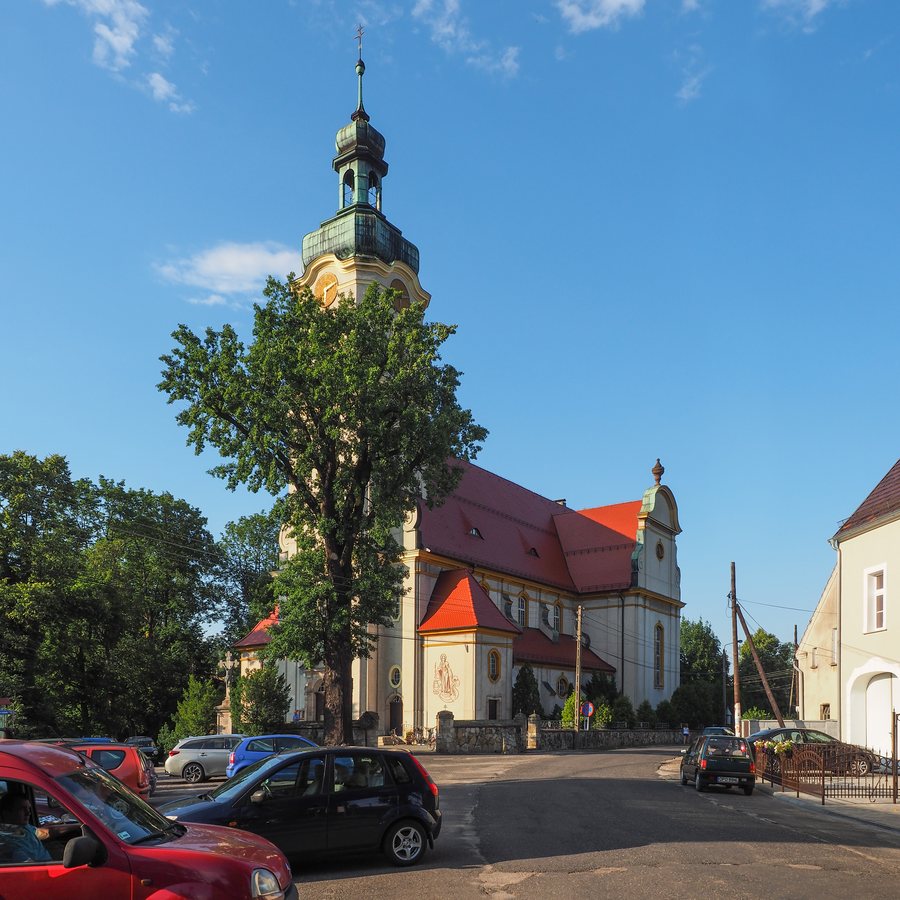 File:Krasiejów 005 - kościół św. Małgorzaty.jpg