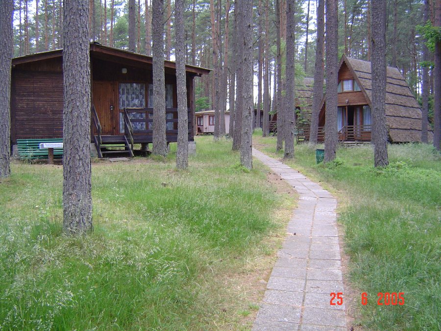 File:Ośrodek Wypoczynkowy w Łupawsku - panoramio.jpg