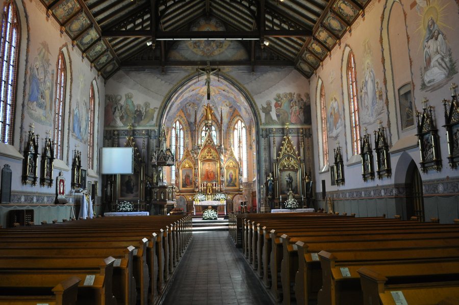 File:Swarzewo - church 01.jpg