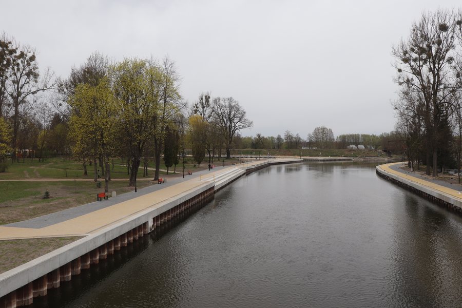File:Pisz Pisa 1.jpg